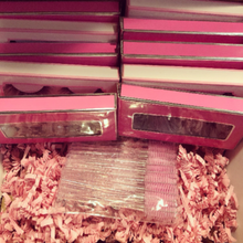 Load image into Gallery viewer, STARTER KIT | 10 LASHES | 10 Wands | 10 Boxes | Start Your Lash Line Today| 20mm & 25mm